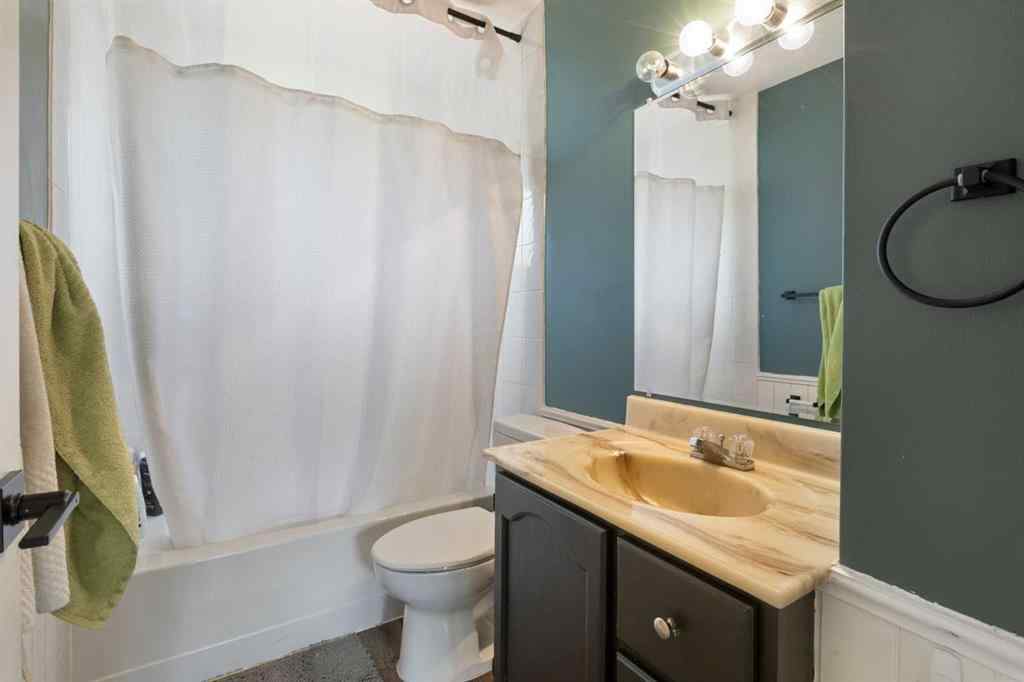 MLS® A2259235 - 173 Gordon Drive SW in Glamorgan Calgary, Residential
