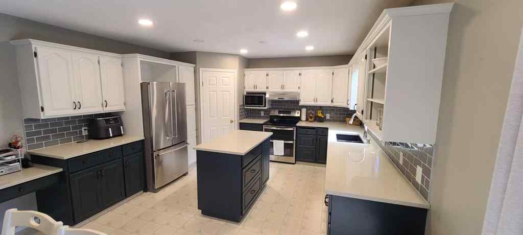 MLS® A2259238 - 337 Ojibwa Place W in Indian Battle Heights Lethbridge, Residential