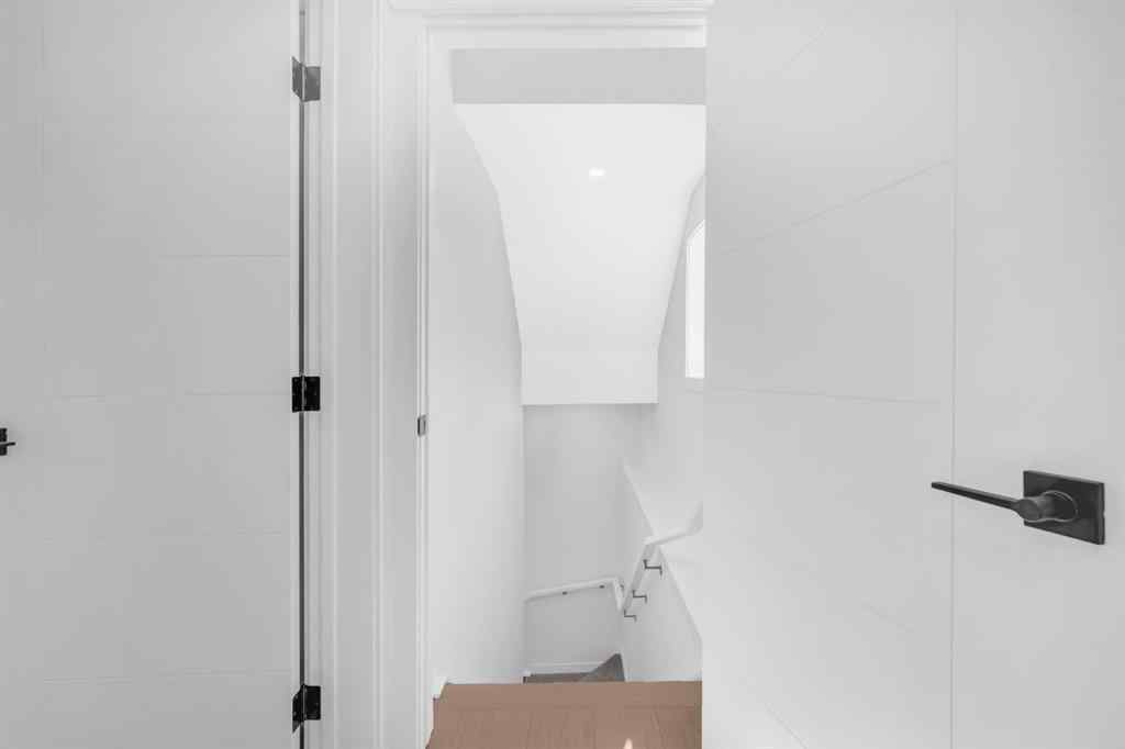 MLS® A2259247 - 1848 24 Avenue NW in Capitol Hill Calgary, Residential