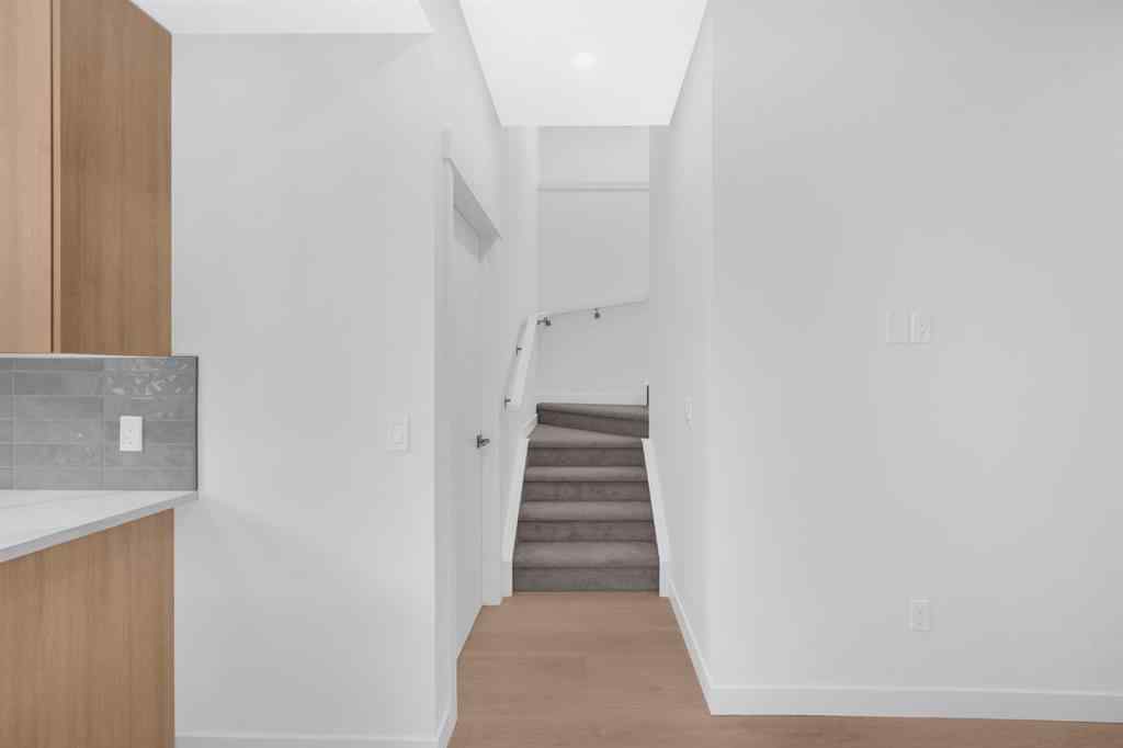 MLS® A2259247 - 1848 24 Avenue NW in Capitol Hill Calgary, Residential