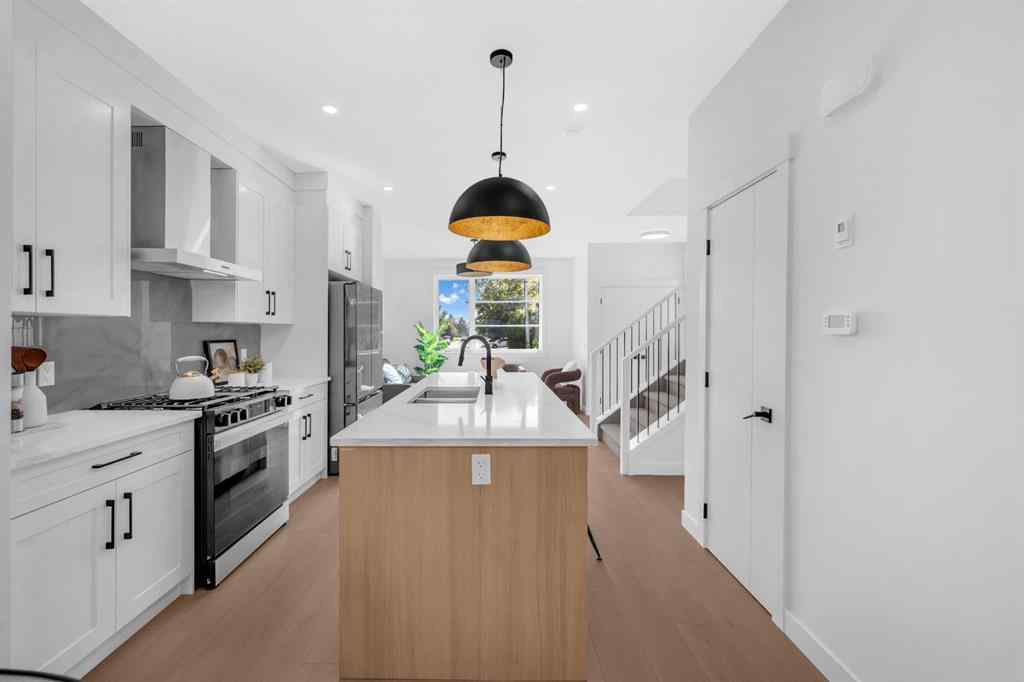 MLS® A2259247 - 1848 24 Avenue NW in Capitol Hill Calgary, Residential