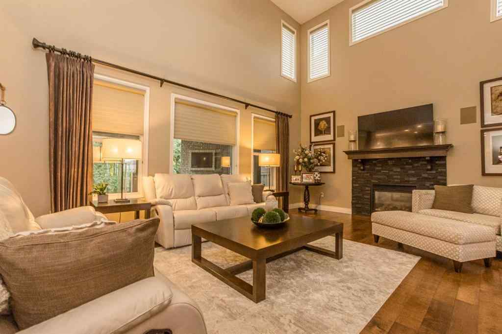MLS® A2259249 - 7021 102 Street  in Mission Heights Grande Prairie, Residential