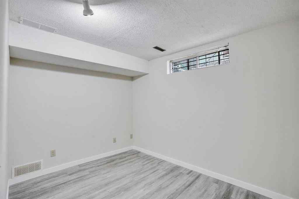 MLS® A2259251 - 82 Edgevalley Close NW in Edgemont Calgary, Residential