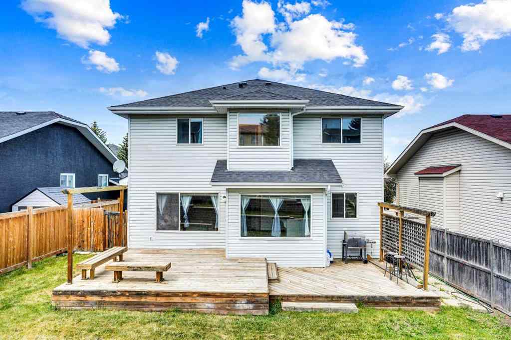 MLS® A2259251 - 82 Edgevalley Close NW in Edgemont Calgary, Residential