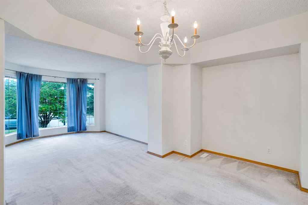 MLS® A2259251 - 82 Edgevalley Close NW in Edgemont Calgary, Residential