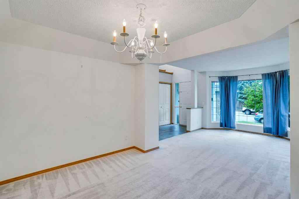 MLS® A2259251 - 82 Edgevalley Close NW in Edgemont Calgary, Residential