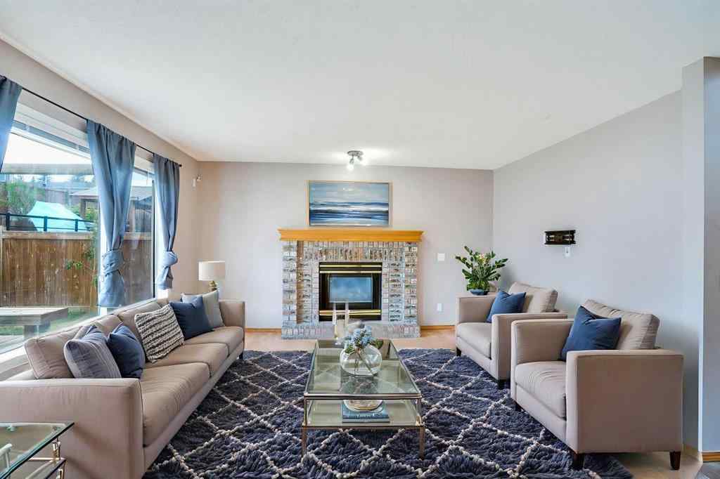 MLS® A2259251 - 82 Edgevalley Close NW in Edgemont Calgary, Residential