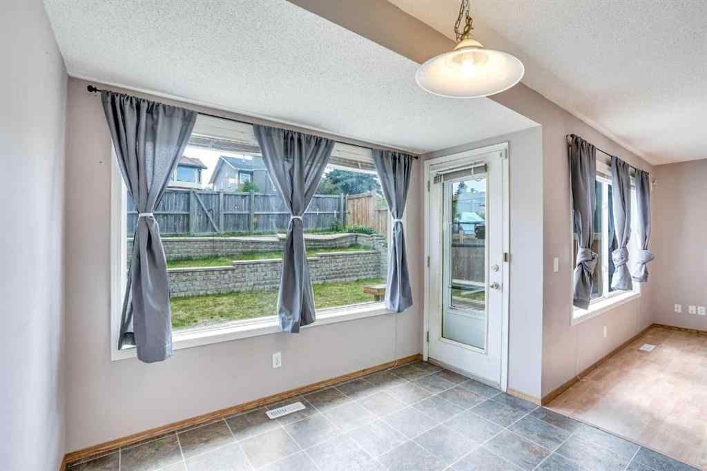 MLS® A2259251 - 82 Edgevalley Close NW in Edgemont Calgary, Residential