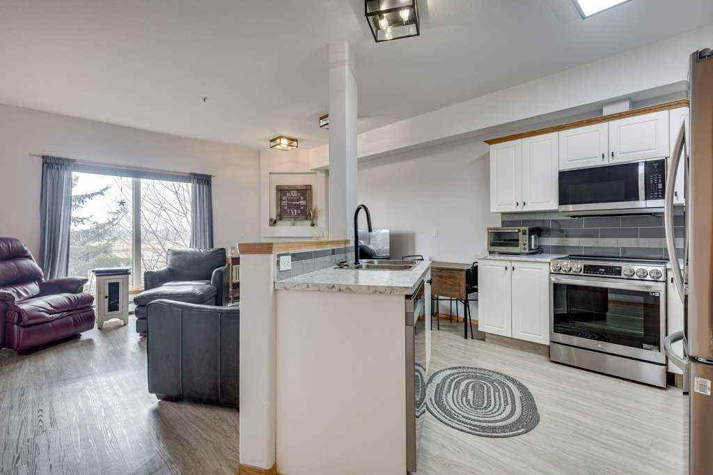 MLS® A2259255 - Unit #304 5300 48 Street  in Downtown Red Deer Red Deer, Residential