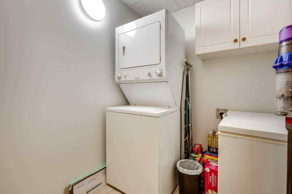 MLS® A2259255 - Unit #304 5300 48 Street  in Downtown Red Deer Red Deer, Residential