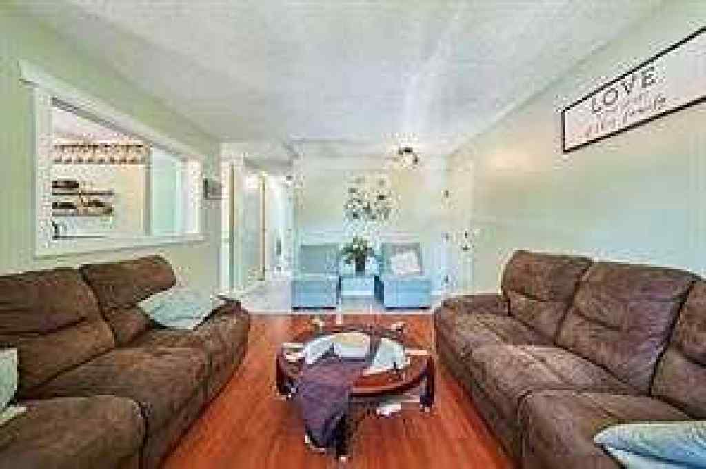 MLS® A2259256 - 47 Doverglen Crescent SE in Dover Calgary, Residential