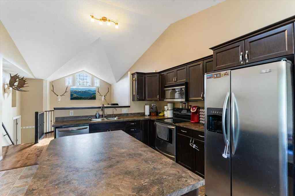 MLS® A2259258 - 8526 69 Avenue  in Signature Falls Grande Prairie, Residential