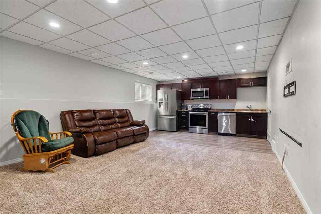 MLS® A2259258 - 8526 69 Avenue  in Signature Falls Grande Prairie, Residential