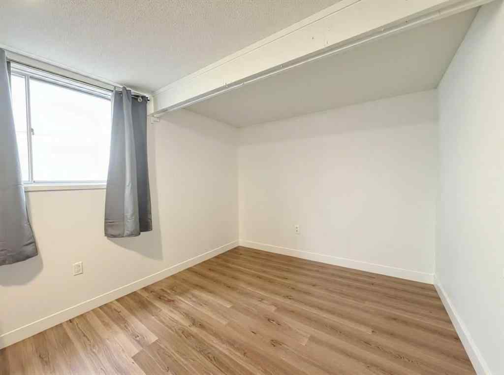 MLS® A2259261 - Unit #22A 333 Braxton Place SW in Braeside Calgary, Residential