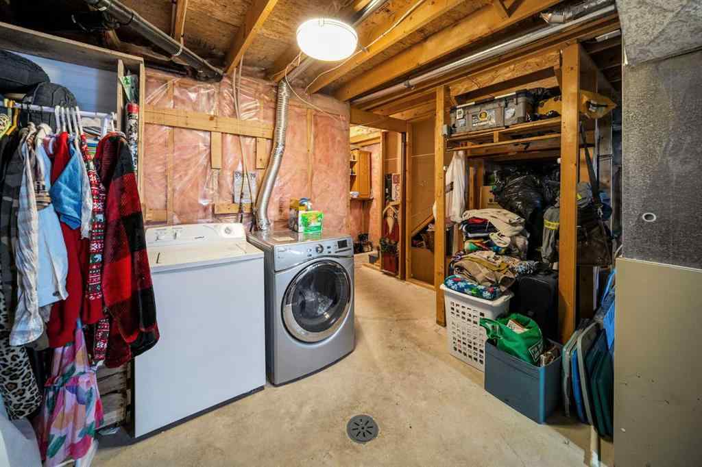 MLS® A2259262 - Unit #12 567 Edmonton Trail NE in Edmonton Trail Airdrie, Residential