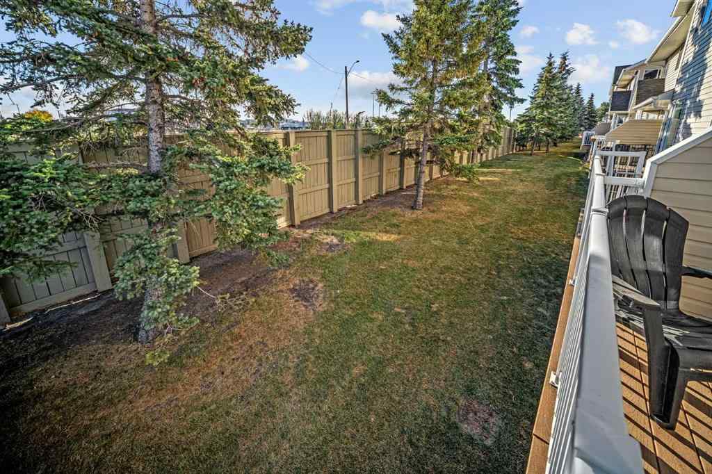 MLS® A2259262 - Unit #12 567 Edmonton Trail NE in Edmonton Trail Airdrie, Residential