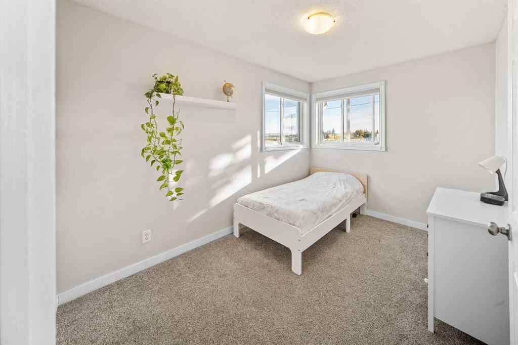 MLS® A2259262 - Unit #12 567 Edmonton Trail NE in Edmonton Trail Airdrie, Residential