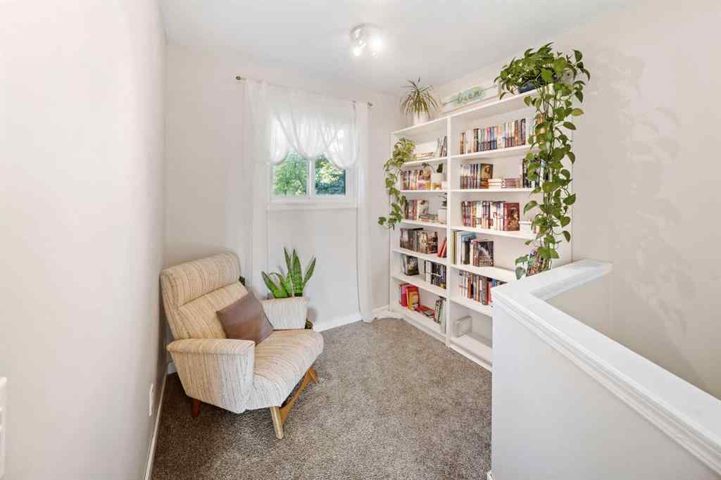 MLS® A2259262 - Unit #12 567 Edmonton Trail NE in Edmonton Trail Airdrie, Residential