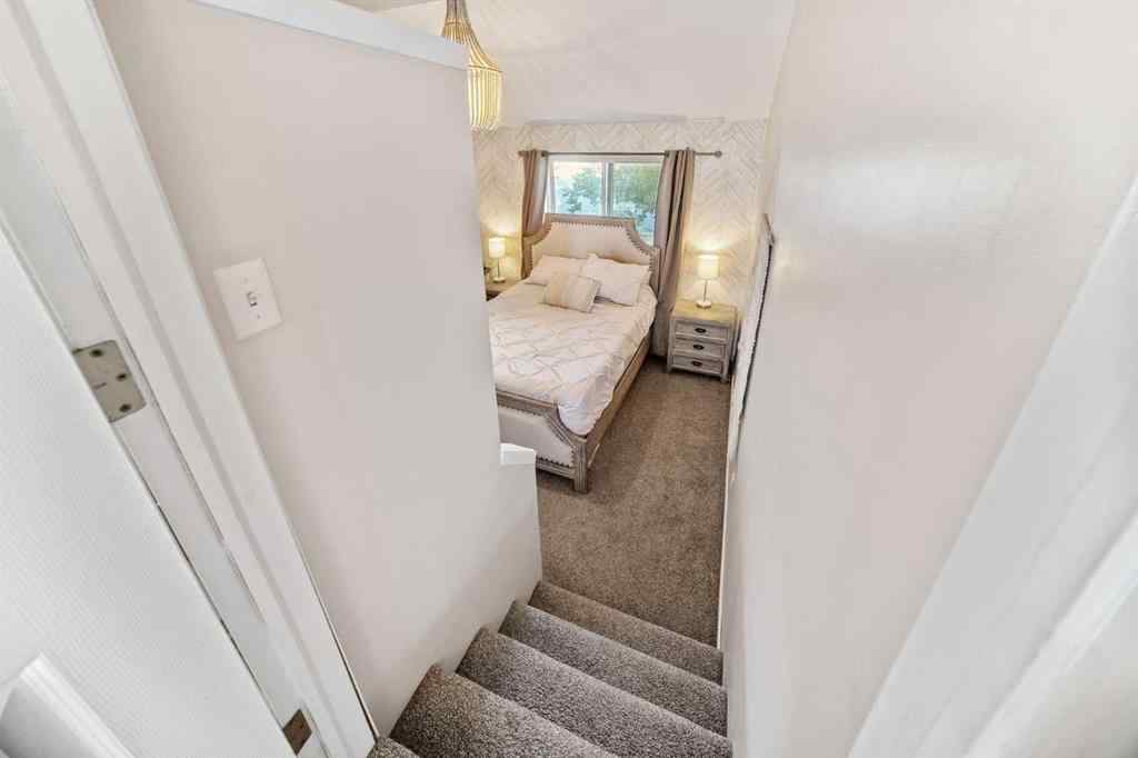 MLS® A2259262 - Unit #12 567 Edmonton Trail NE in Edmonton Trail Airdrie, Residential