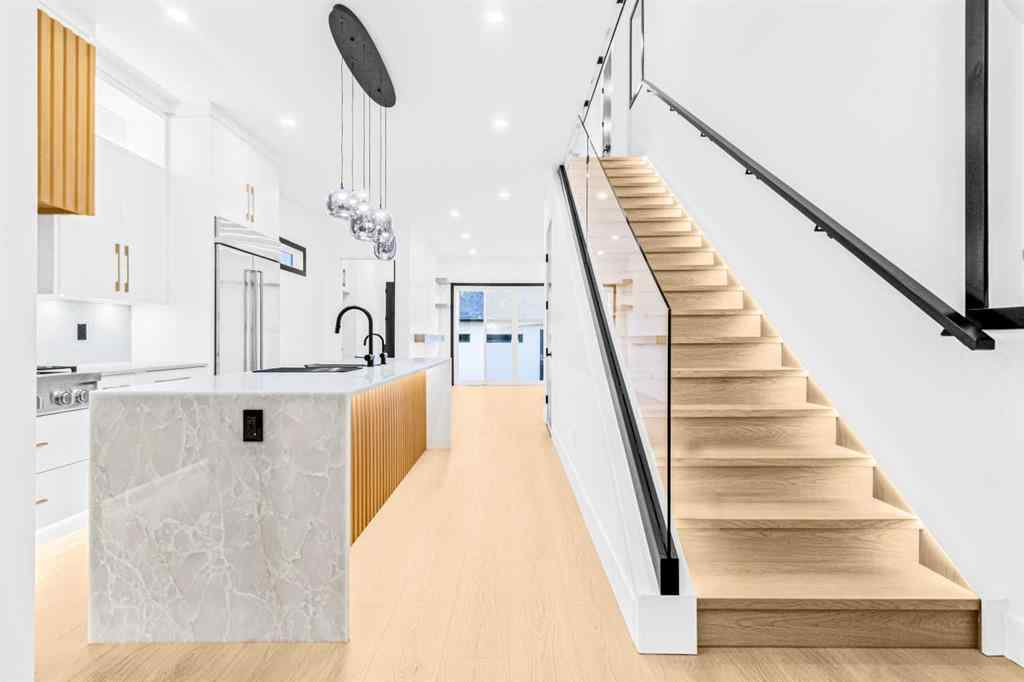 MLS® A2259263 - 613 55 Avenue SW in Windsor Park Calgary, Residential