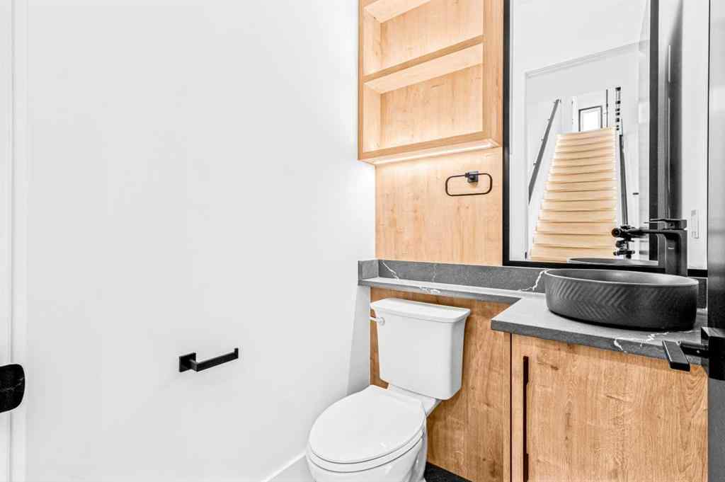 MLS® A2259263 - 613 55 Avenue SW in Windsor Park Calgary, Residential