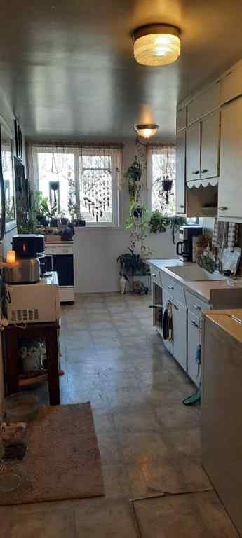 MLS® A2259264 - 4939 50 Street  in Downtown Innisfail Innisfail, Commercial