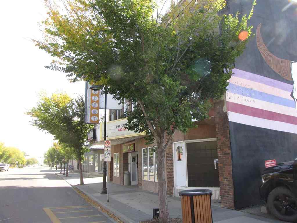 MLS® A2259264 - 4939 50 Street  in Downtown Innisfail Innisfail, Commercial