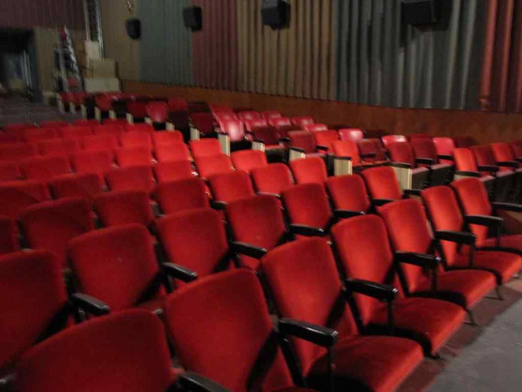 MLS® A2259264 - 4939 50 Street  in Downtown Innisfail Innisfail, Commercial