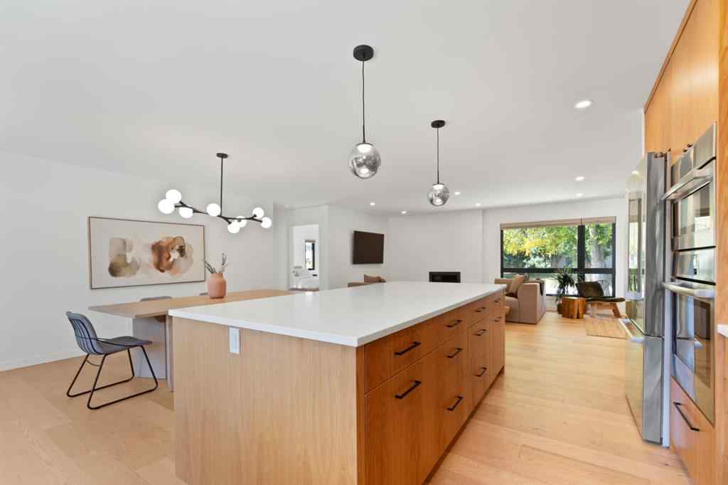 MLS® A2259267 - 6432 Laurentian Way SW in North Glenmore Park Calgary, Residential