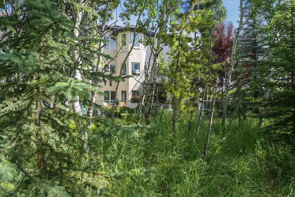 MLS® A2259269 - 1458 Strathcona Drive SW in Strathcona Park Calgary, Residential