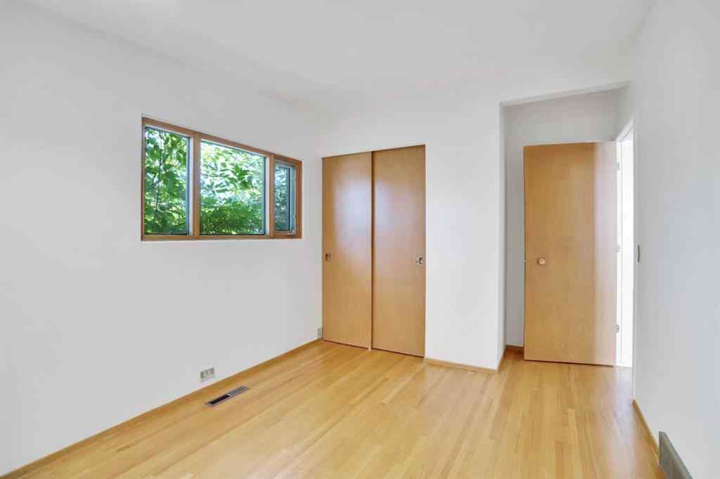 MLS® A2259273 - 924 Mayland Drive NE in Mayland Heights Calgary, Residential