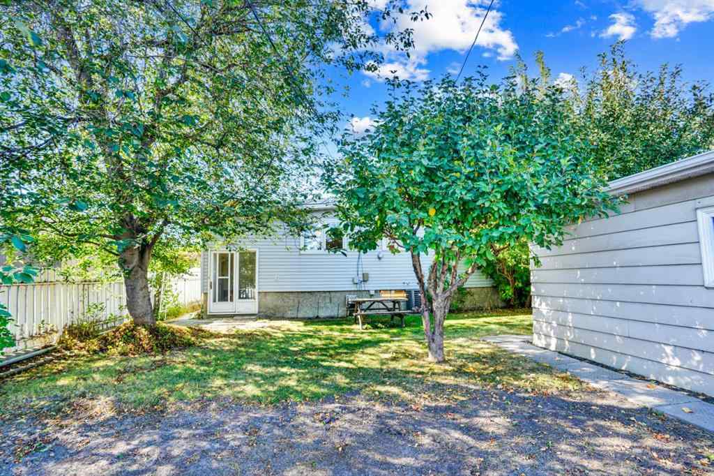 MLS® A2259273 - 924 Mayland Drive NE in Mayland Heights Calgary, Residential