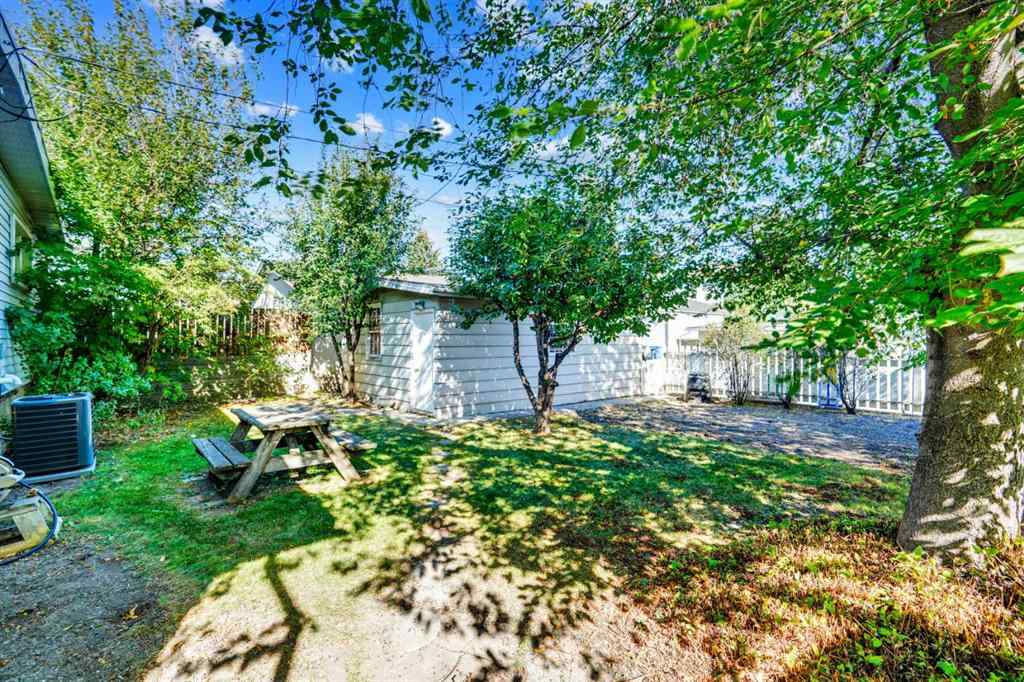 MLS® A2259273 - 924 Mayland Drive NE in Mayland Heights Calgary, Residential