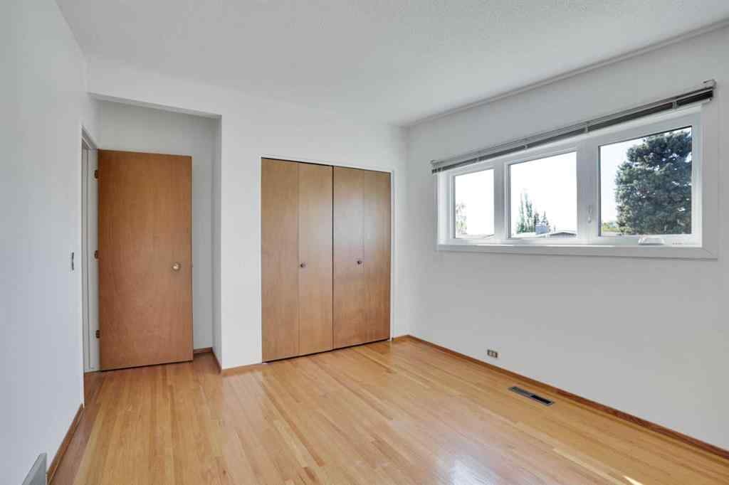 MLS® A2259273 - 924 Mayland Drive NE in Mayland Heights Calgary, Residential