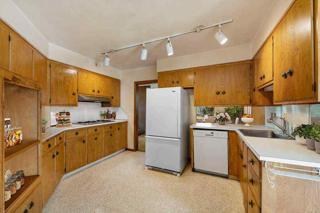 MLS® A2259275 - 4207 Brisebois Drive NW in Brentwood Calgary, Residential