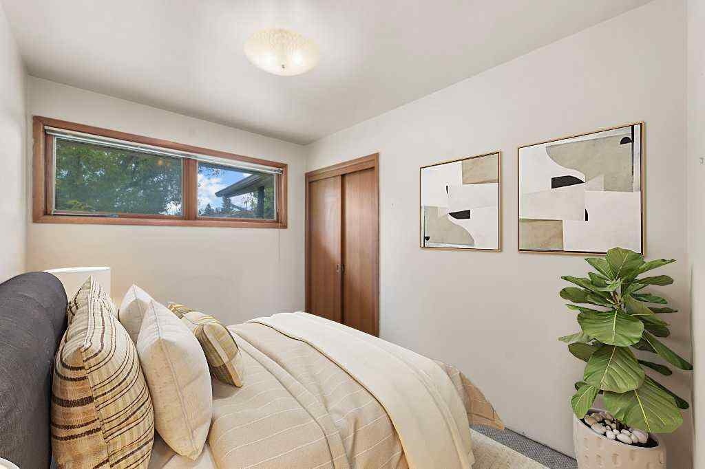 MLS® A2259275 - 4207 Brisebois Drive NW in Brentwood Calgary, Residential