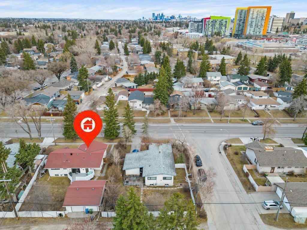 MLS® A2259275 - 4207 Brisebois Drive NW in Brentwood Calgary, Residential
