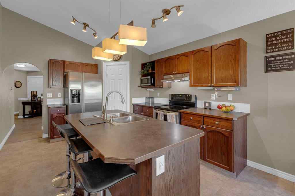 MLS® A2259277 - 266 Canals Circle SW in Canals Airdrie, Residential