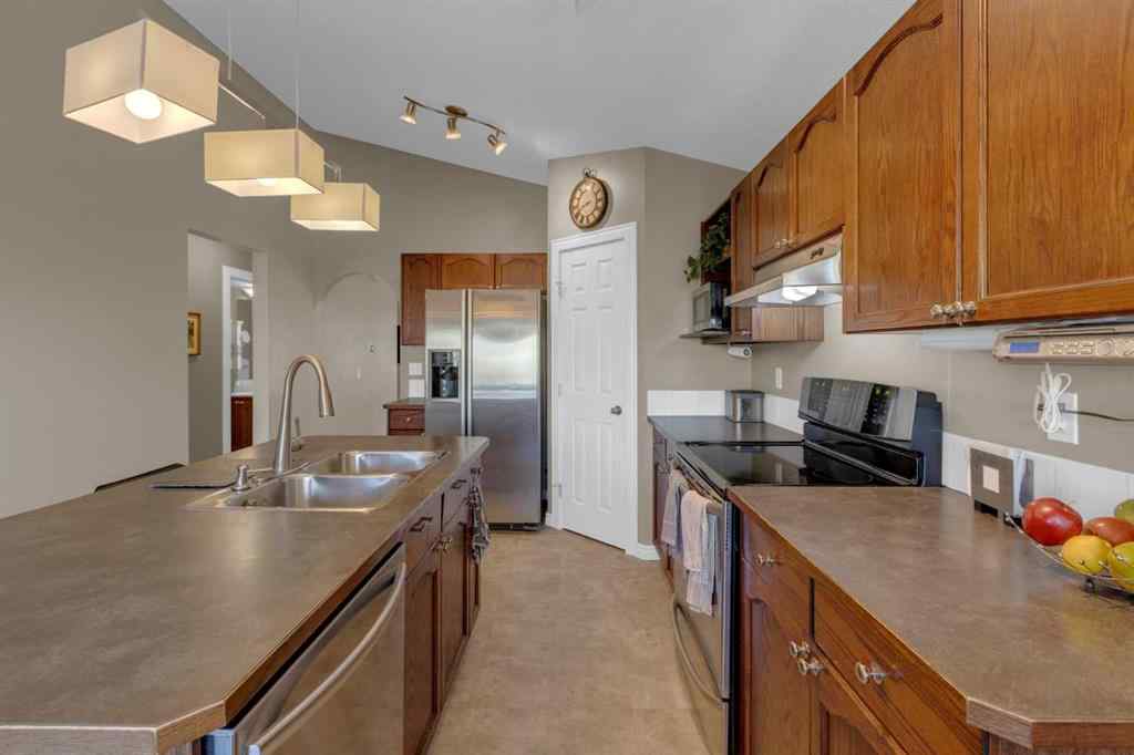 MLS® A2259277 - 266 Canals Circle SW in Canals Airdrie, Residential