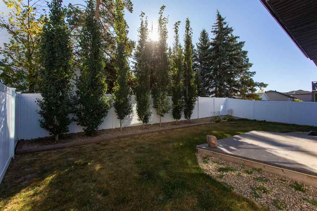 MLS® A2259280 - 18 Cameron Court  in Willow Ridge Lacombe, Residential