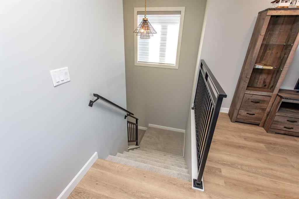 MLS® A2259280 - 18 Cameron Court  in Willow Ridge Lacombe, Residential