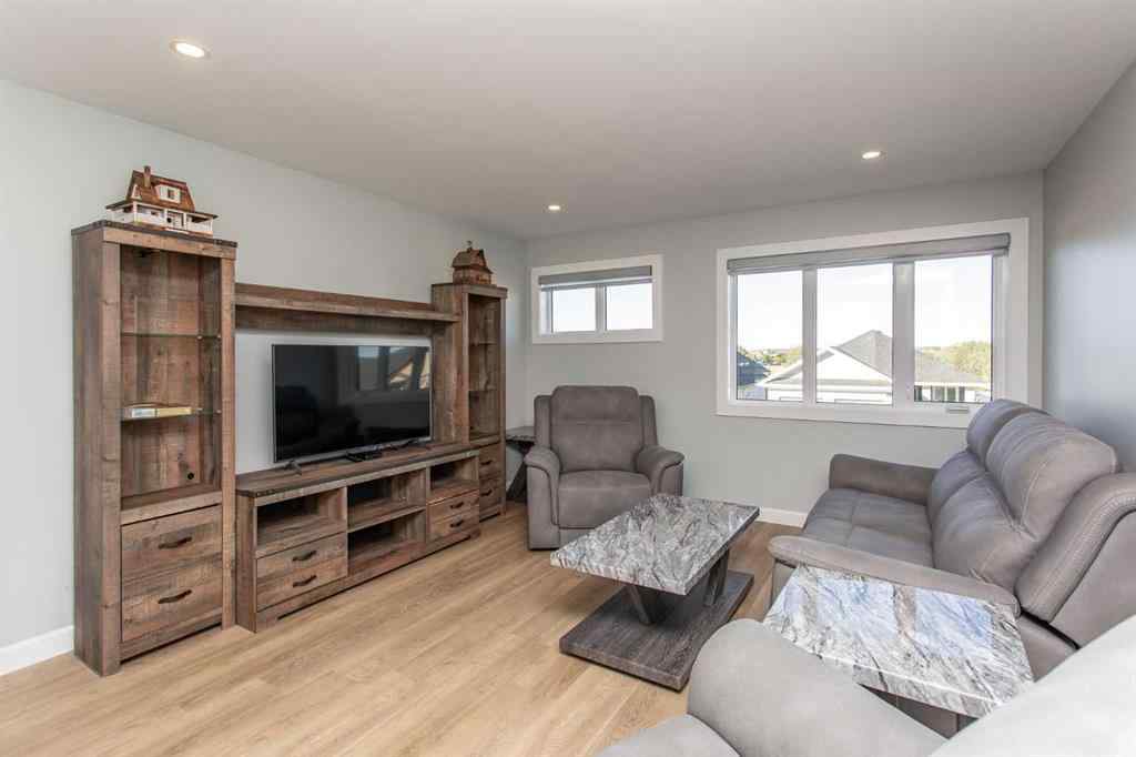 MLS® A2259280 - 18 Cameron Court  in Willow Ridge Lacombe, Residential