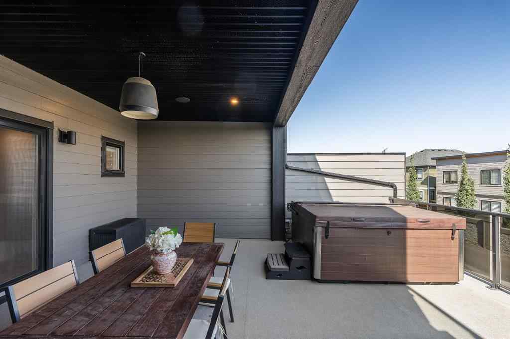 MLS® A2259282 - 3048 85 Street SW in Springbank Hill Calgary, Residential