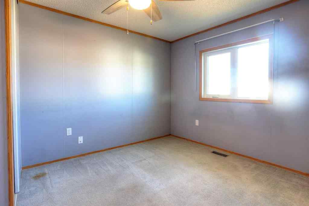 MLS® A2259283 - 18 Doubletree Way  in Ranch Estates Strathmore, Mobile