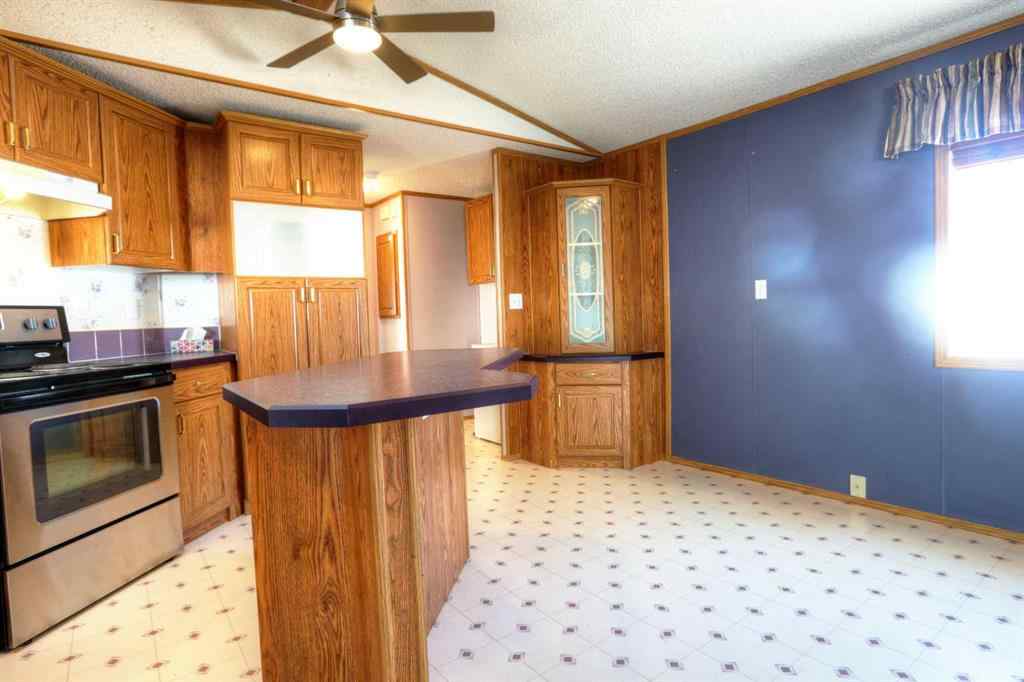 MLS® A2259283 - 18 Doubletree Way  in Ranch Estates Strathmore, Mobile