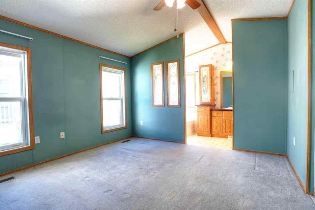 MLS® A2259283 - 18 Doubletree Way  in Ranch Estates Strathmore, Mobile