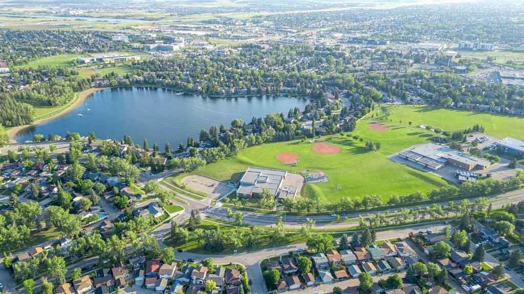 MLS® A2259285 - 212 Midlawn Close SE in Midnapore Calgary, Residential