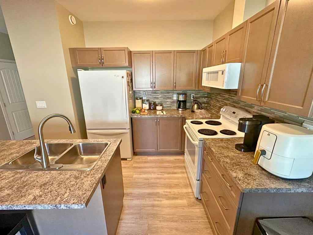 MLS® A2259288 - 1004 Minto Street  in NONE Penhold, Residential