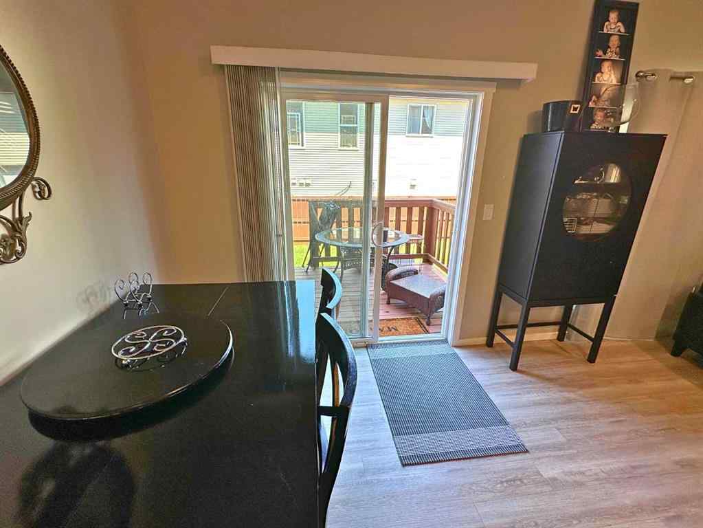 MLS® A2259288 - 1004 Minto Street  in NONE Penhold, Residential