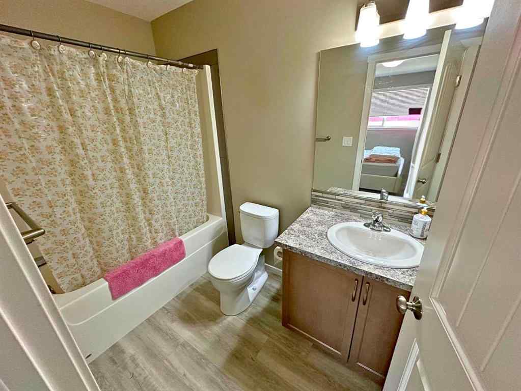 MLS® A2259288 - 1004 Minto Street  in NONE Penhold, Residential